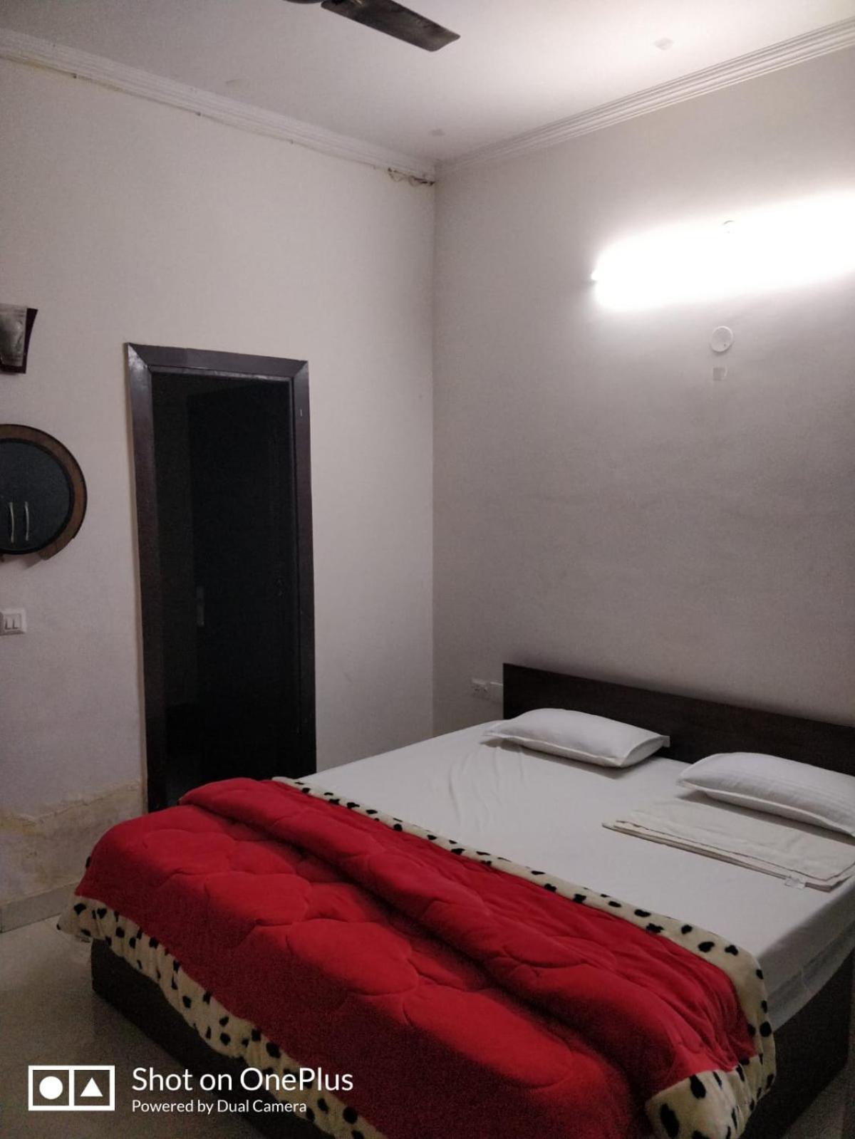 Casa Nirvana Noida Extérieur photo